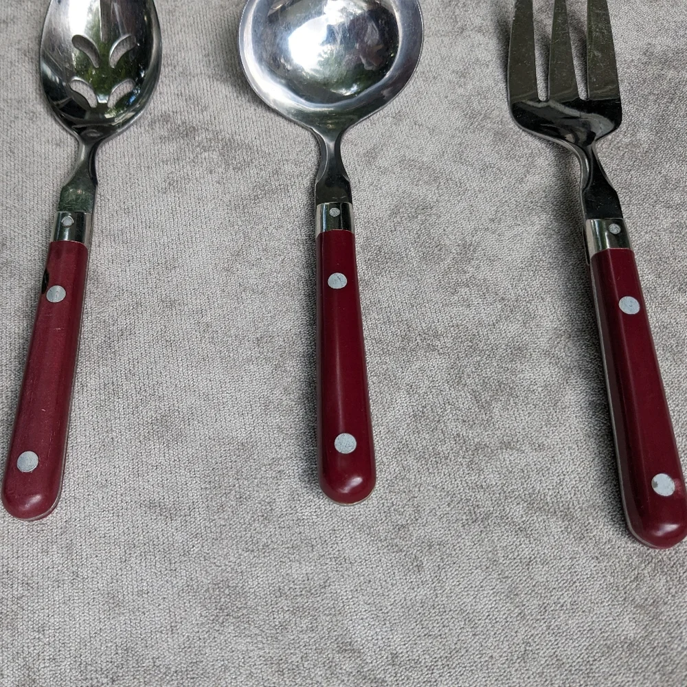 W F Washington Forge Mardi Gras 3 Serving Pieces Flatware Maroon Red Stainless